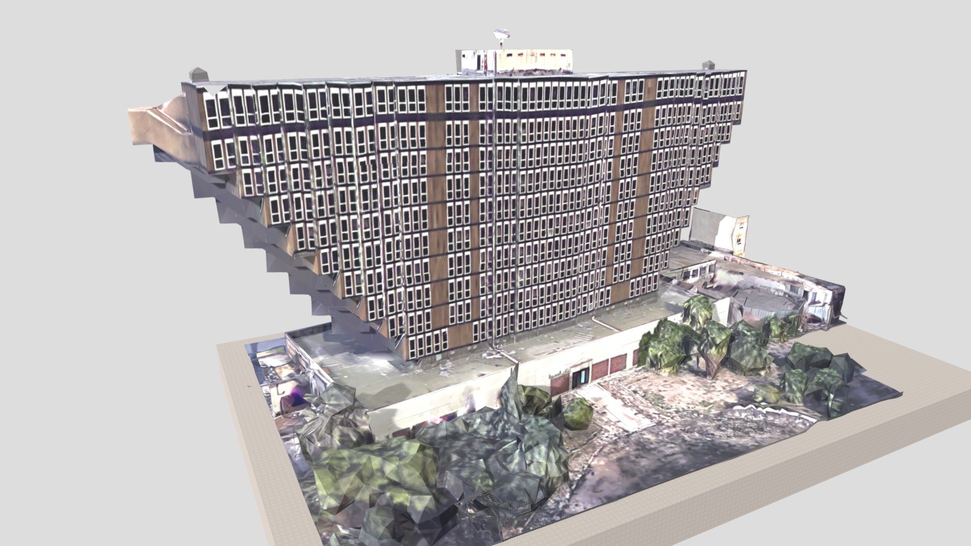 L'hôtel du Lac est un ancien hôtel de style brutaliste construit entre 1970 et 1973 selon les plans de l'architecte italien Raffaele Contigiani.
Selon la CNN, l’hôtel du lac,  a fortement impressionné le créateur de Sars Wars, dont une large partie du tournage a été faite en Tunisie. 
L'influence de l'Hôtel du Lac à Tunis, en forme de pyramide renversée, se verra plus tard dans le véhicule fictif Sandcrawler utilisé par les Jawas de la planète désertique Tatooine dans le film.
L’édifice en pleine période glamour accueillit plusieurs célébrités tel que James Brown. Mais les bons moments se sont estompés. L'hôtel a fermé ses portes en 2000 et s’apprête à être démoli, de même les travaux de démolition semblent être imminents. L'architecte et militant Sami Aloulou ne cesse pas de lancer des cris d'alarme pour sauver un hôtel souverain batit pour se rebelle contre les formes architecturales traditionnelles et coloniales.
La CNN dénonce ainsi la démolition de l'édifie brutaliste - Ex Hôtel El Bouhaira TUNIS - Buy Royalty Free 3D model by حسان علية (@HasseneALAYA) 3d model