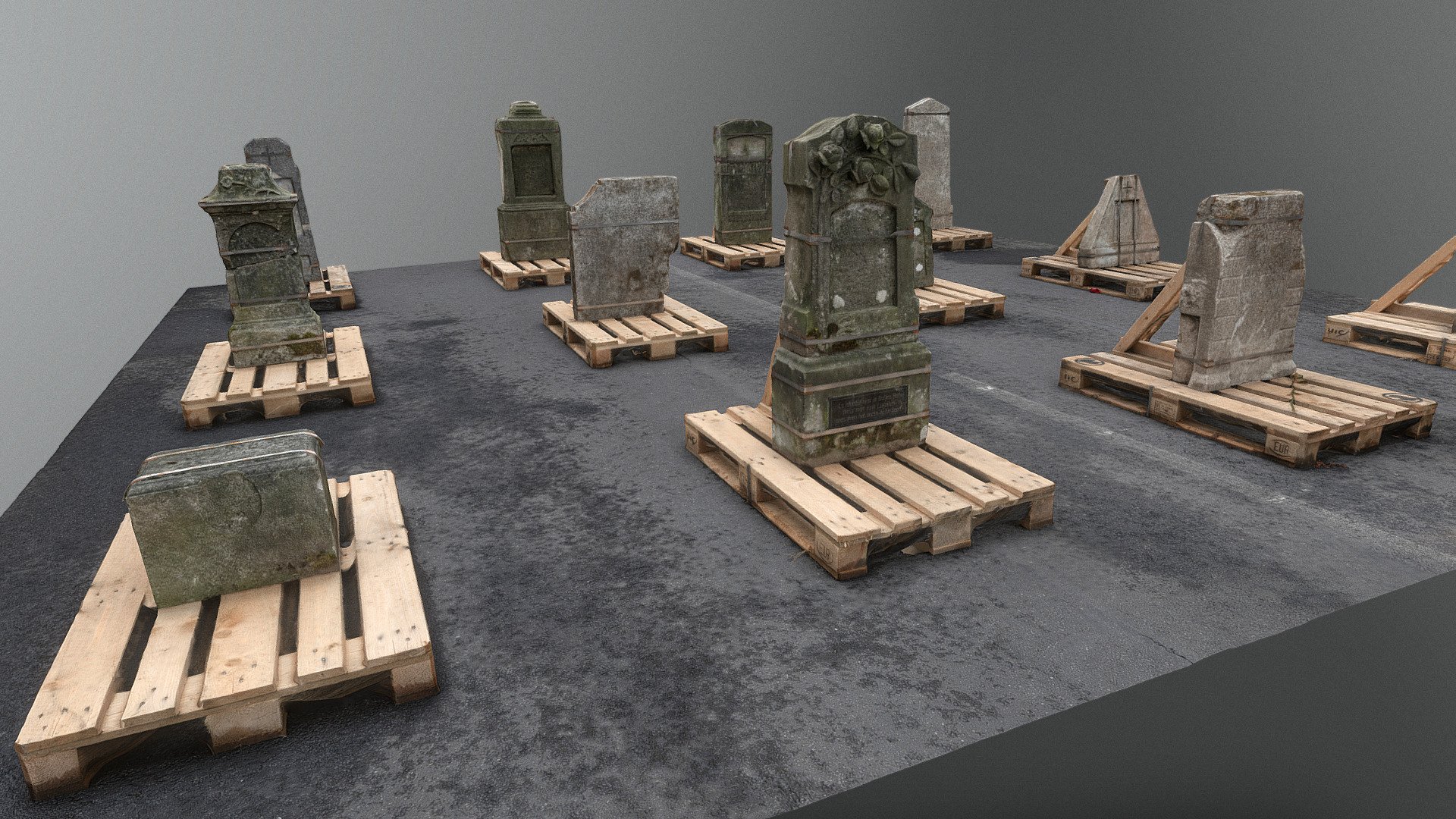 The Street Cemetery cultural heritage rememberance art project installation of the Usti nad Labem Museum

An unusual installation of tombstones, made overnight in front of the entrance to the museum in Ústí nad Labem, heralds the opening of the permanent exhibition &ldquo;Our Germans
