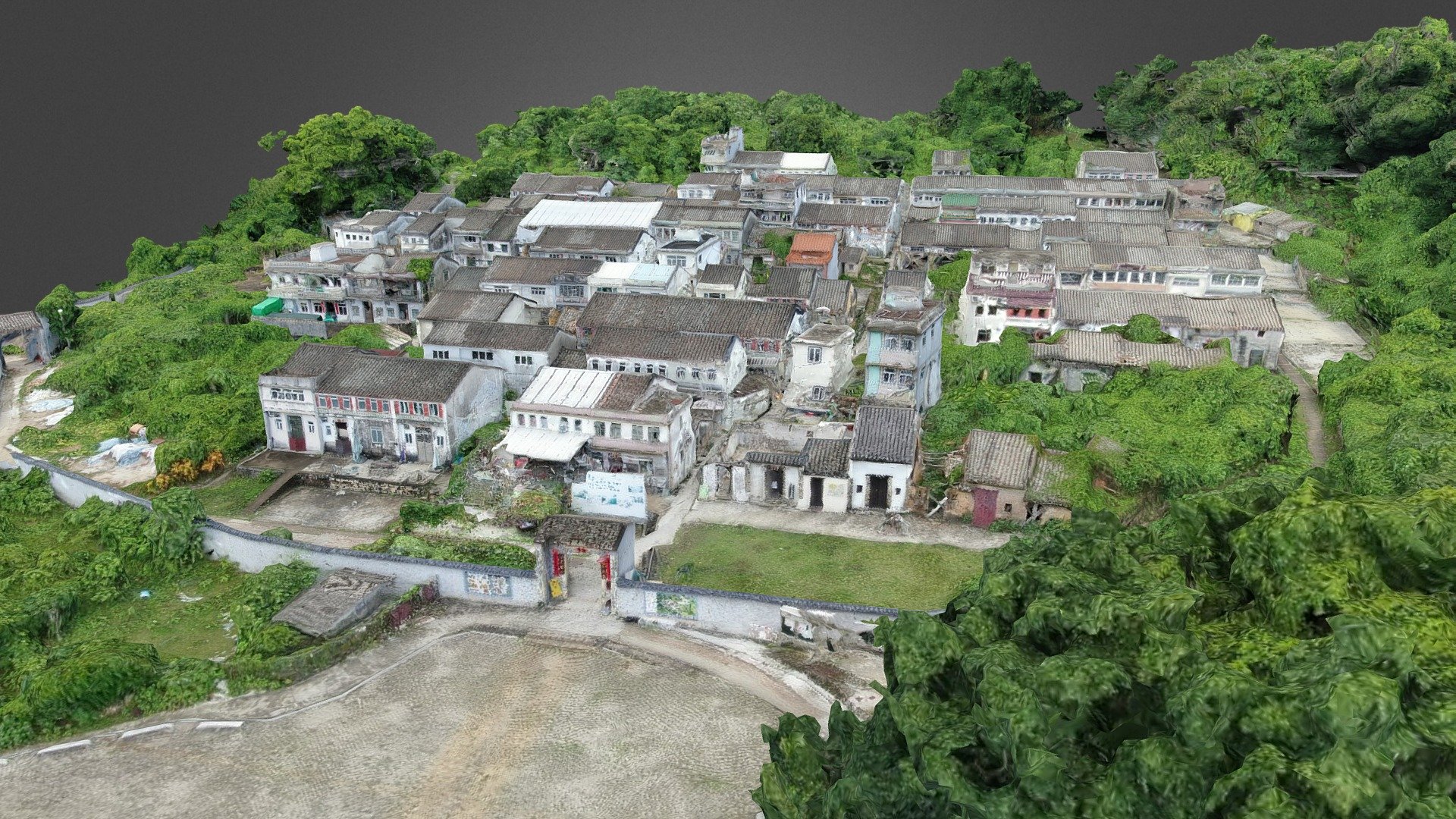 The History of Lai Chi Wo dated back to 400 years ago before the Hakka people settled there.[6] It was once a prosperous Hakka walled-village in the North-Eastern part of New Territories. There were around 500-600 residents in the most prosperous period.